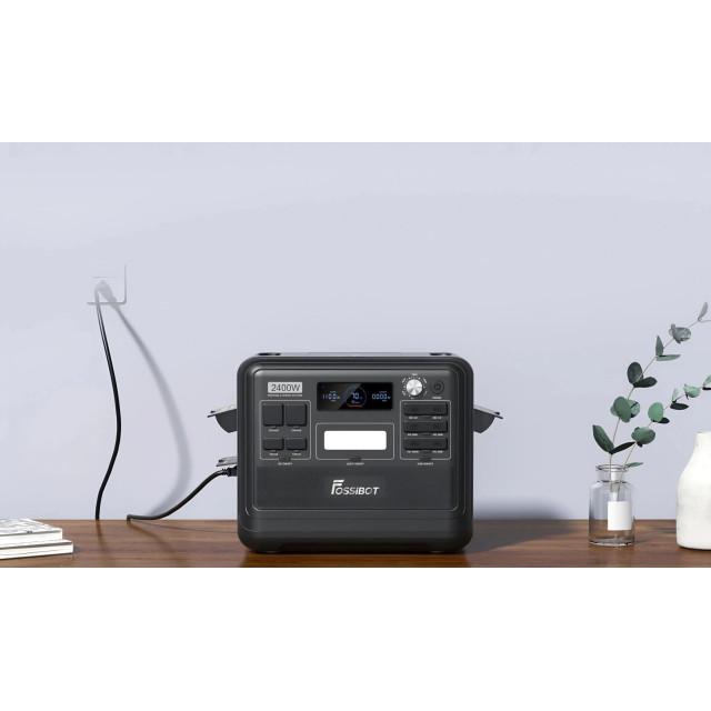 Купить зарядную станцию FOSSiBOT F2400Air (2048 Вт·ч / 2400 Вт) — Компактная LiFePO4 электростанция