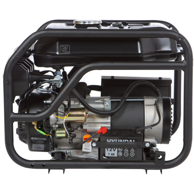 Бензиновый генератор Hyundai HHY 3050FЕ